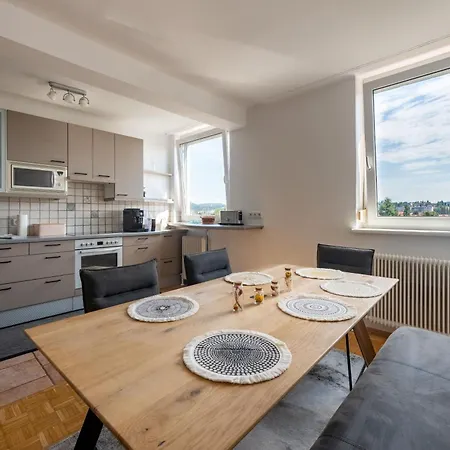 Tamliving Zentrum Luxus Messe Wifi Traumaussicht Sunrise&Sunset * Graz